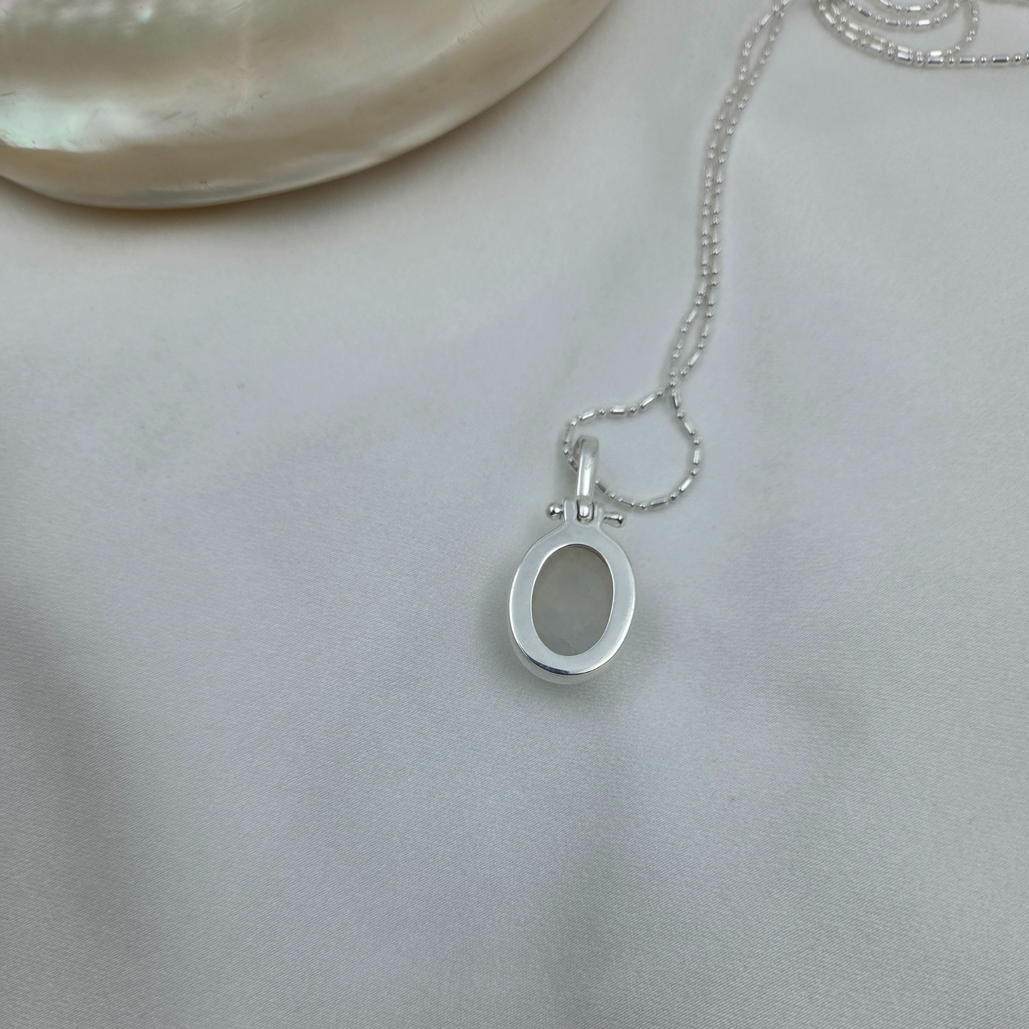 Chandni Pendent